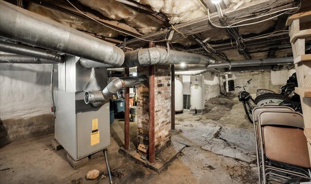 23 Commercial St, Belfast, ME 04915