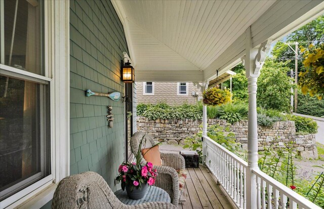 23 Commercial St, Belfast, ME 04915