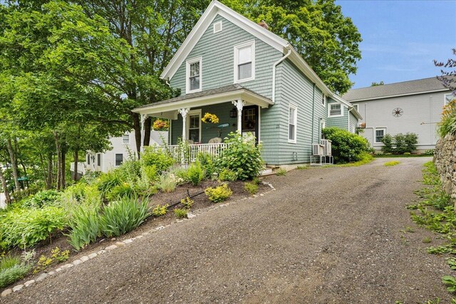 23 Commercial St, Belfast, ME 04915