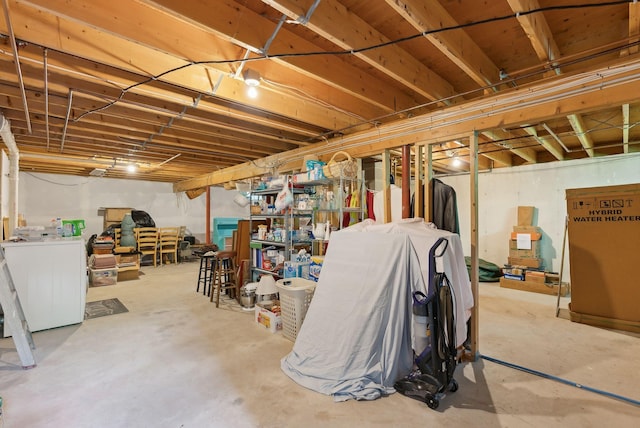 31 Bartholomew St, Lisbon, ME 04250