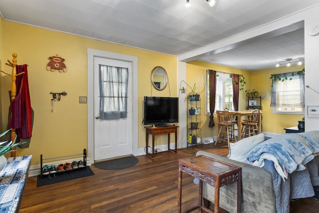 22 Cobb Rd, Bath, ME 04530 - living room featuring wood finished floors and baseboards
