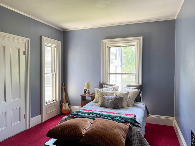 81 Parkview Ave, Bangor, ME 04401 - bedroom with carpet floors and ornamental molding