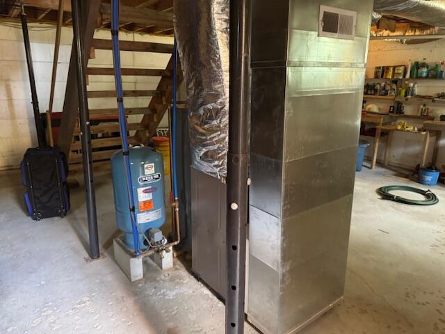 302 Haines Corner Rd, Livermore Falls, ME 04254 - utilities featuring heating unit