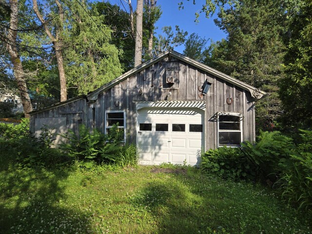 7 Maple St, Milbridge, ME 04658 - view of detached garage