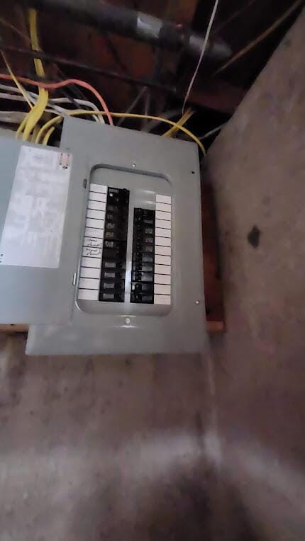 32 Highland Ave, Lincoln, ME 04457 - utility room with electric panel