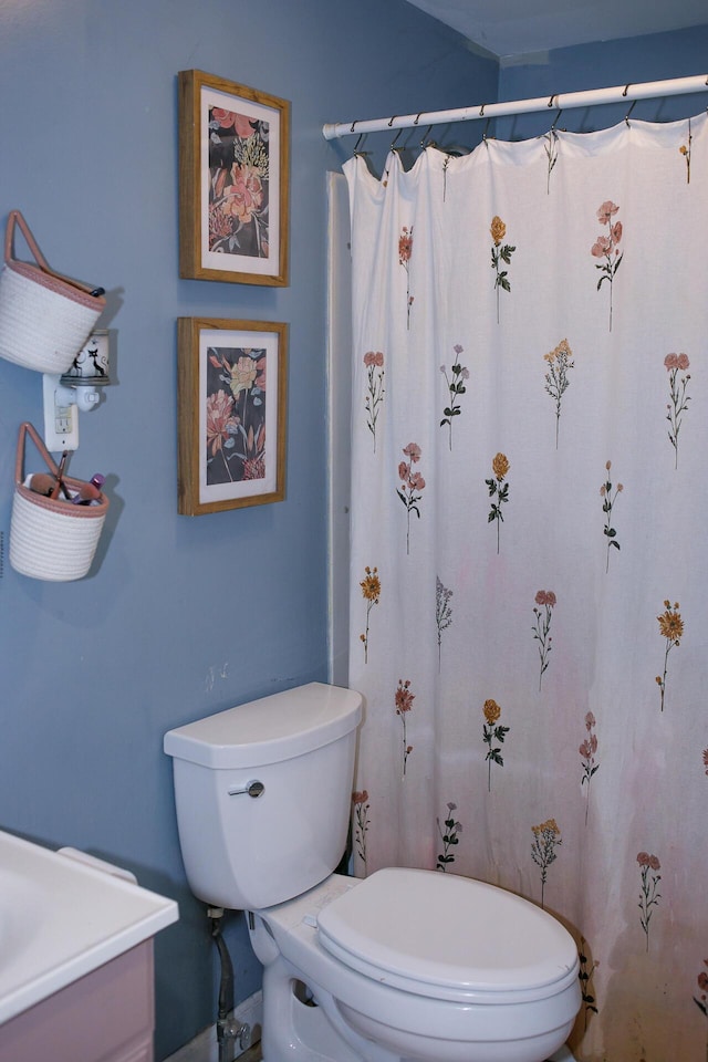 17 Duncan Rd, Augusta, ME 04330 - bathroom with toilet and a shower with curtain