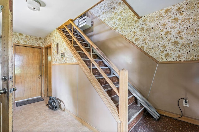 315 E Ave, Lewiston, ME 04240 - photo 8