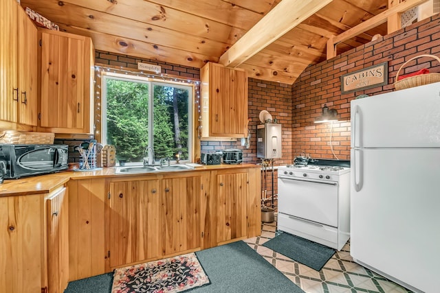 5 Pine Ln, Dallas Plt, ME 04970 - photo 9