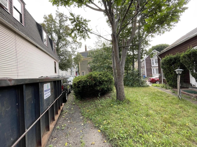 30 Dow St, Portland, ME 04102 - view of green lawn