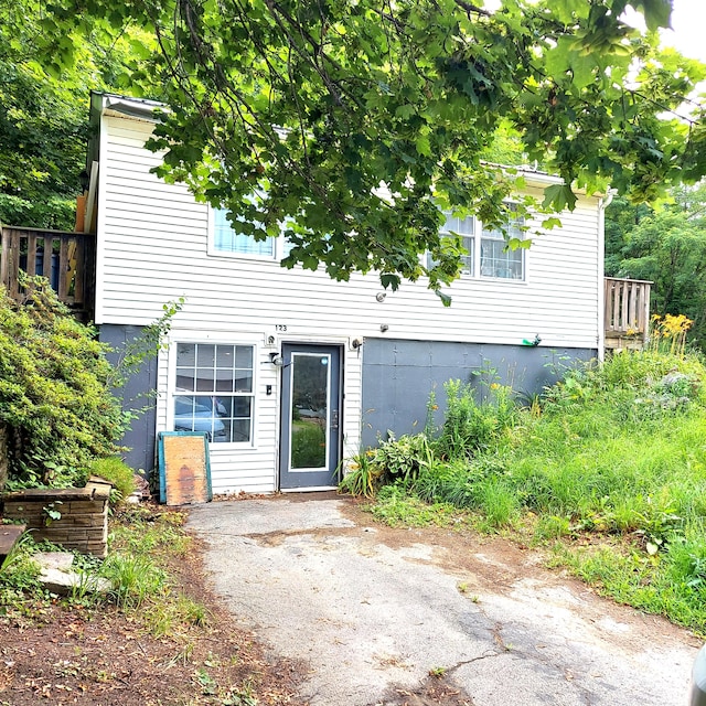 123 Town Farm Rd, Farmington, ME 04938 - photo 1