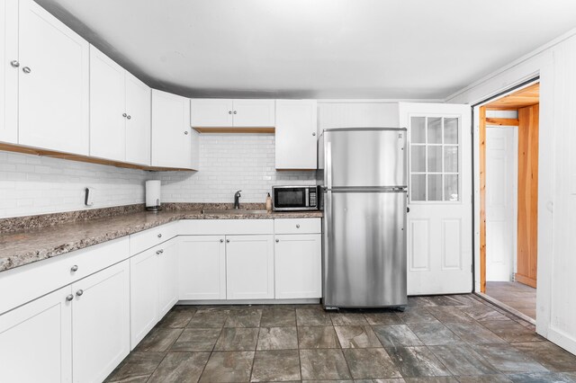 288 Mccrillis Corner Rd, Wilton, ME 04294 - photo 4