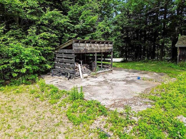 2672 N Belfast Ave, Augusta, ME 04330 - view of patio / terrace