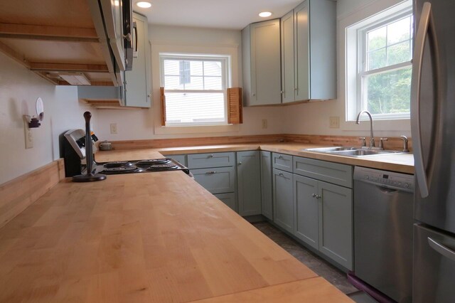 14 Old County Way, Ellsworth, ME 04605