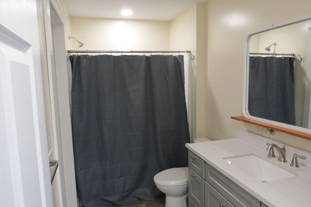 14 Old County Way, Ellsworth, ME 04605