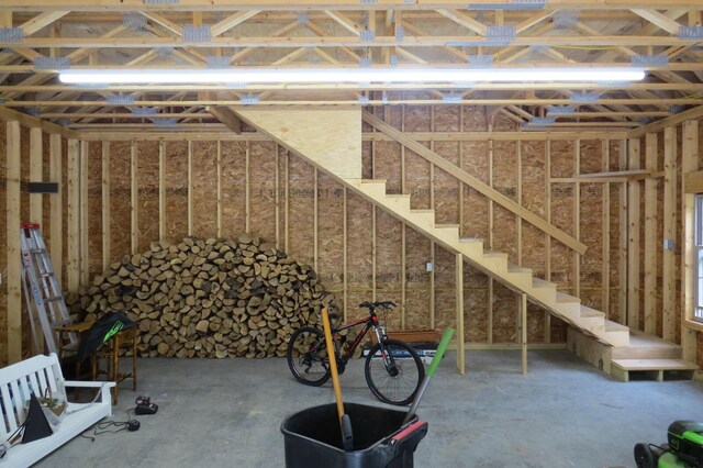14 Old County Way, Ellsworth, ME 04605