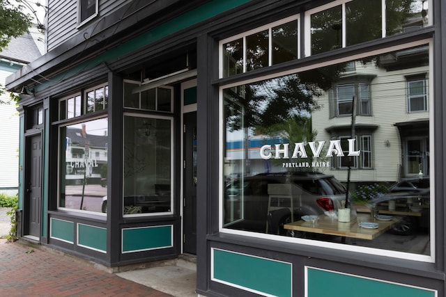 22 Tate St Unit 3C, Portland, ME 04102