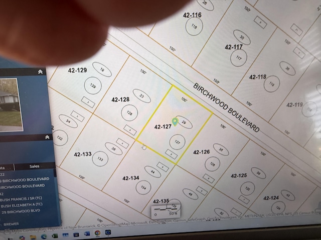 29 Birchwood Blvd, Brewer, ME 04412 - map showing property parcels