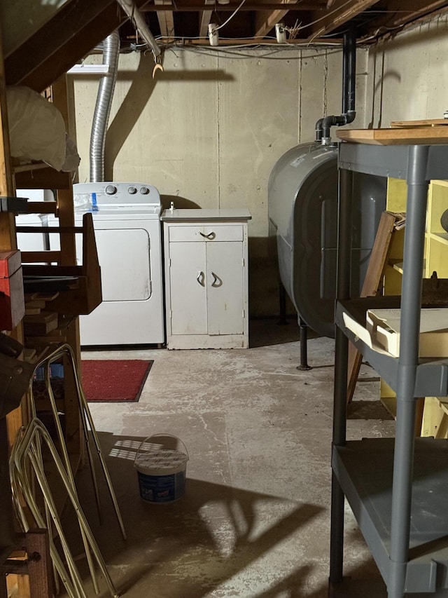 29 Birchwood Blvd, Brewer, ME 04412 - unfinished below grade area featuring washer / clothes dryer and oil tank