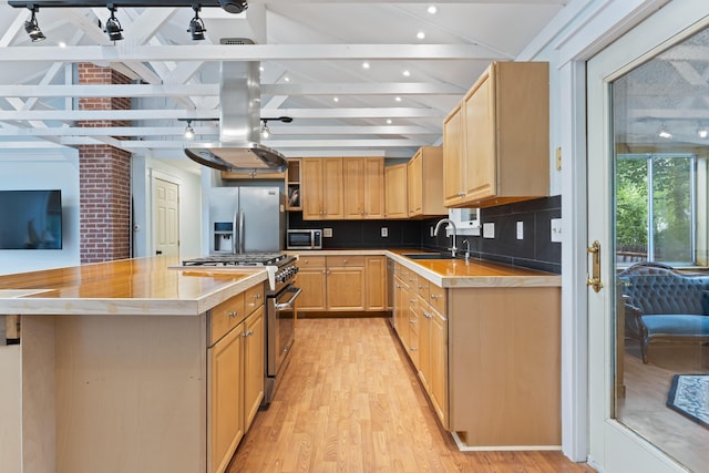 1 Springtree Ln, South Berwick, ME 03908 - photo 13