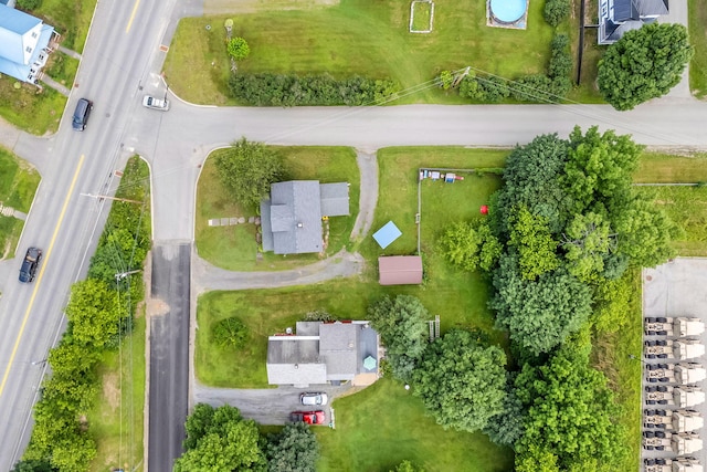 131 Pleasant St, Dexter, ME 04930 - bird's eye view