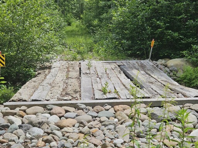 5 Call Rd, Milford, ME 04461
