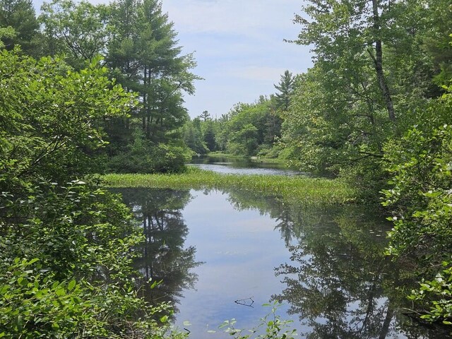5 Call Rd, Milford, ME 04461
