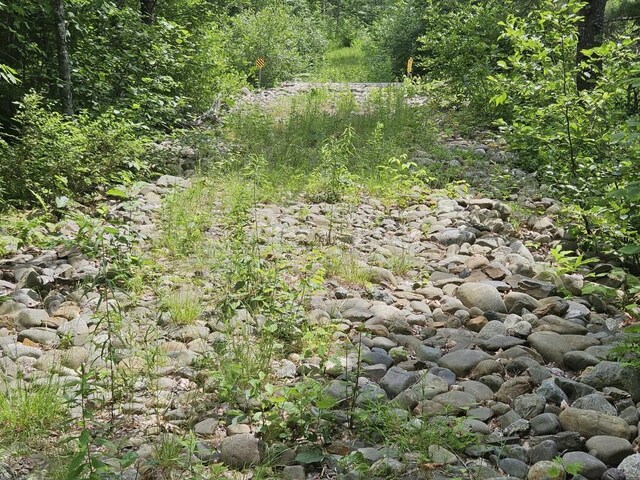 5 Call Rd, Milford, ME 04461