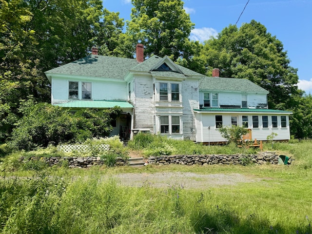 610 E Sangerville Rd, Sangerville, ME 04479 - view of front of property featuring a chimney