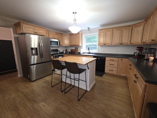 127 Mary Ln, Oakland, ME 04963 - photo 5