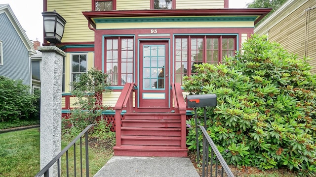 93 Fessenden St, Portland, ME 04103 - doorway to property