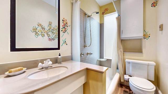 93 Fessenden St, Portland, ME 04103 - full bath with vanity and shower / tub combo