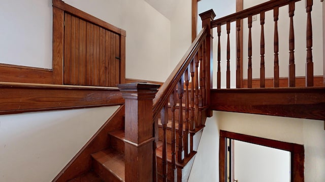 93 Fessenden St, Portland, ME 04103 - view of stairs