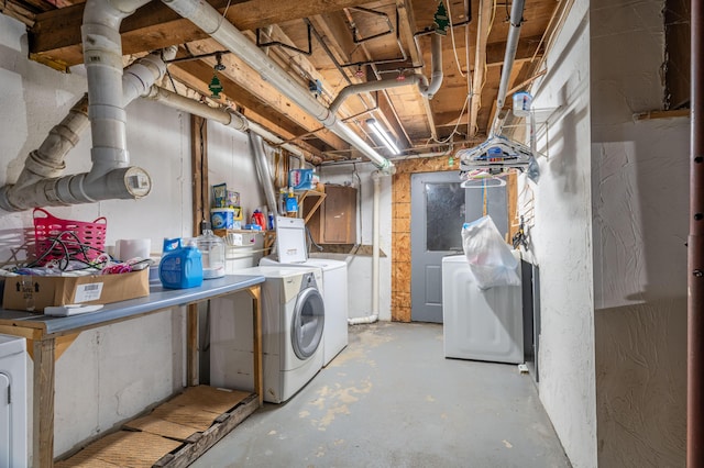 230 W Old Main Rd, Lowell, ME 04493 - unfinished below grade area with independent washer and dryer