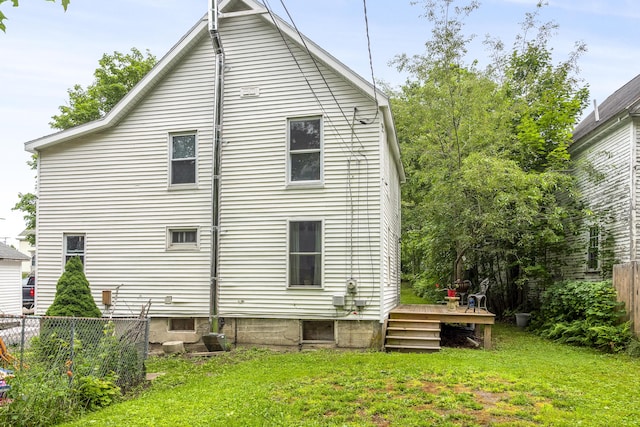 26 Wesley St Ct, Bath, ME 04530 - rear view of property with a deck