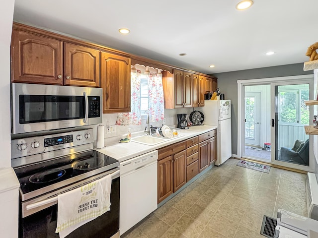 428 Park St, Madawaska, ME 04756 - photo 11