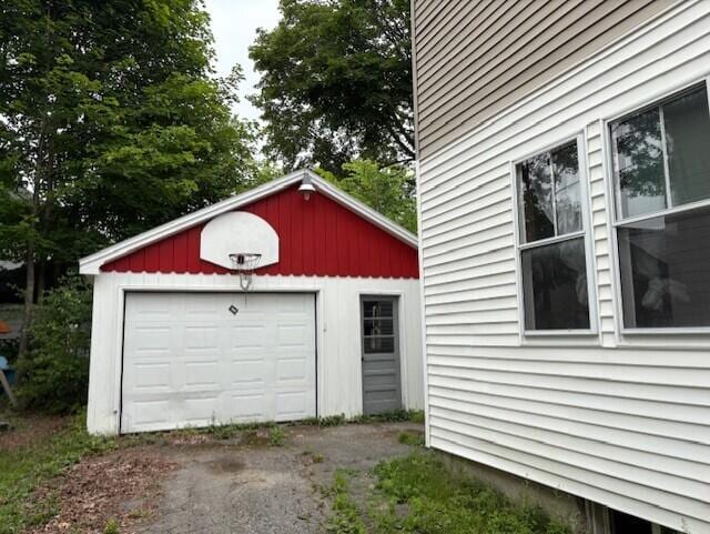 26 Webster Ave N, Bangor, ME 04401 - photo 3