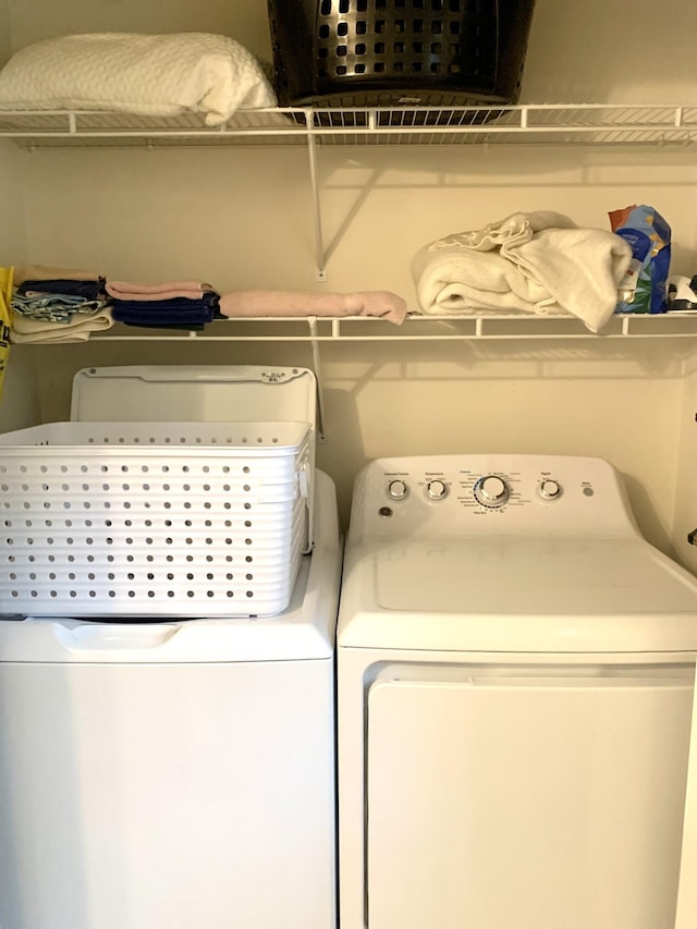 150 Leach Point Rd, Perry, ME 04667 - laundry area featuring washing machine and dryer