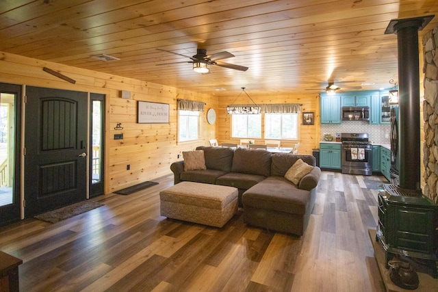 137 Maplewood Dr, Naples, ME 04055 - photo 8