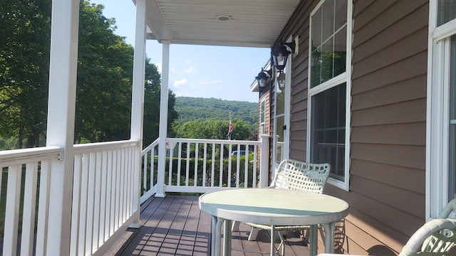 23 Riverwood Dr, Rockland, ME 04841 - photo 2
