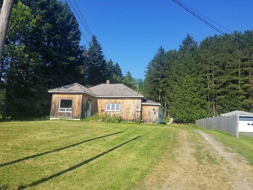 512 E Presque Isle Rd, Caribou, ME 04736 - photo 2