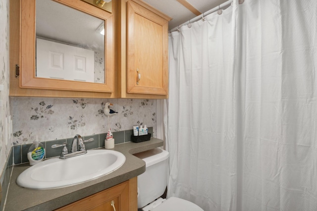 191 Tatnic Rd Unit 74, Wells, ME 04090 - full bath with vanity and a shower with curtain