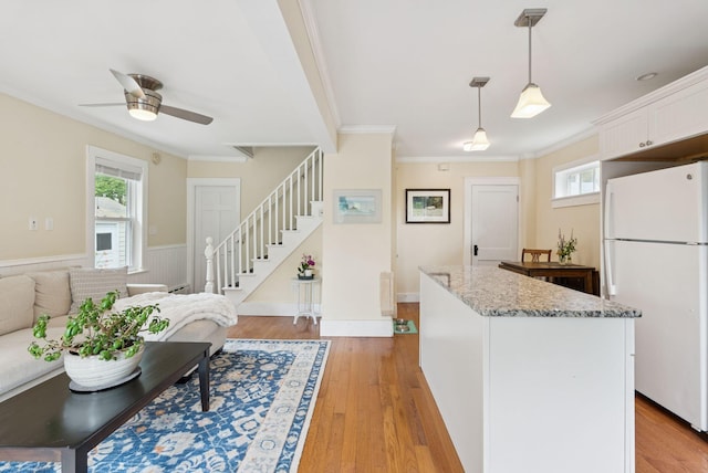 27 Hodge St, Wiscasset, ME 04578 - photo 9