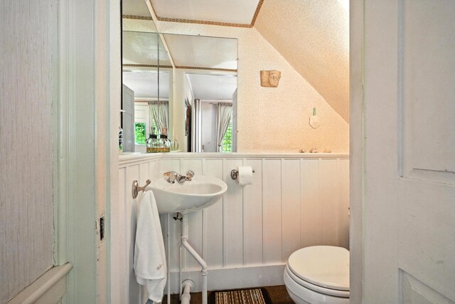 43 Green St, Augusta, ME 04330 - bathroom with a wainscoted wall and a decorative wall
