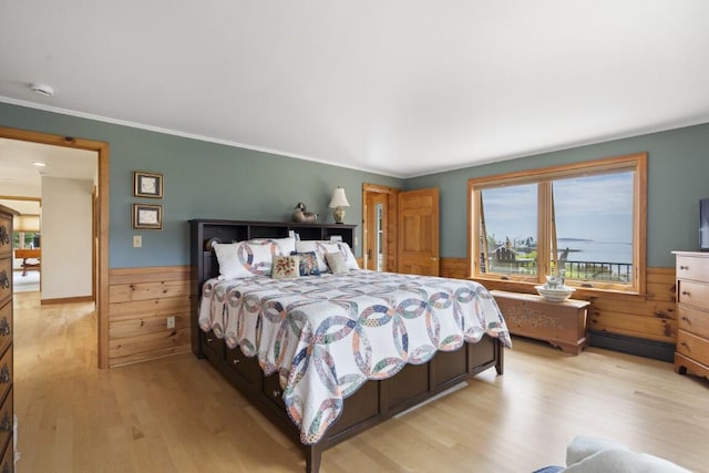 1 Grimes Ave, Boothbay, ME 04544 - bedroom featuring light wood finished floors, crown molding, and wainscoting