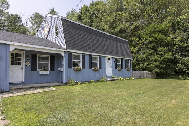 14 Bailey Ln, Brunswick, ME 04011 - dutch colonial featuring roof with shingles, a gambrel roof, and entry steps