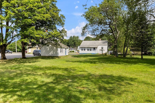 395 Alfred St, Biddeford, ME 04005 - view of green lawn