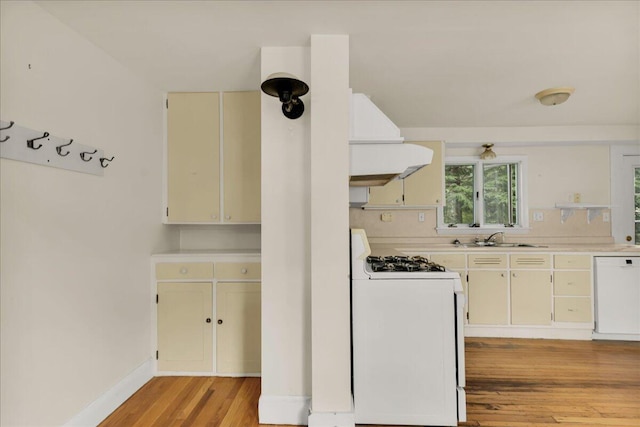 92 Cedar St, Belfast, ME 04915 - photo 5
