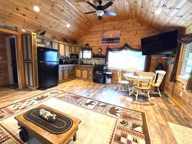 225 Main St, Roxbury, ME 04275 - photo 5