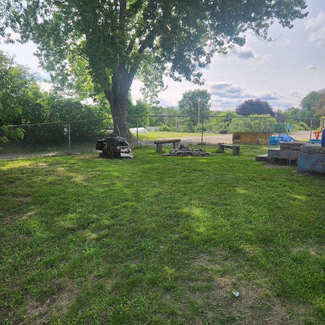 68 Prospect St, Millinocket, ME 04462 - photo 24