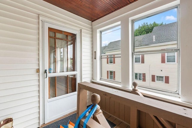99 Hill St, Biddeford, ME 04005 - view of sunroom / solarium